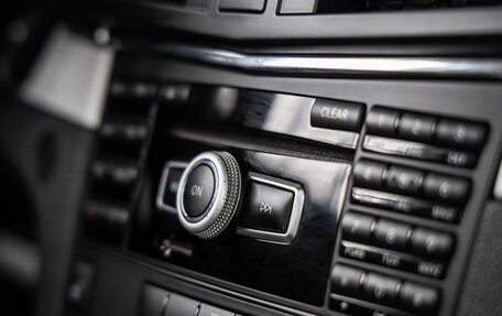 Mercedes-Benz E-Класс, 2011 год, 1 538 000 рублей, 33 фотография