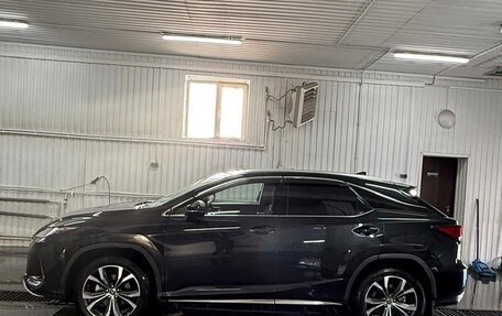 Lexus RX IV рестайлинг, 2021 год, 4 700 000 рублей, 7 фотография