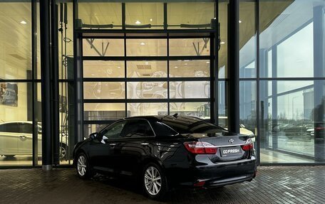 Toyota Camry, 2015 год, 2 245 000 рублей, 2 фотография