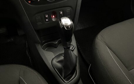 Renault Sandero II рестайлинг, 2019 год, 1 190 000 рублей, 17 фотография