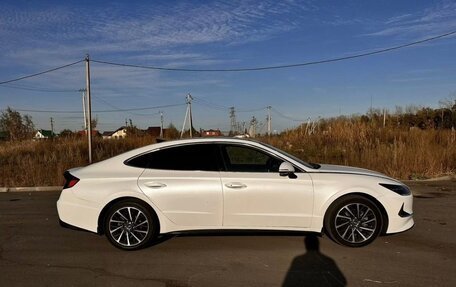 Hyundai Sonata VIII, 2022 год, 3 000 000 рублей, 9 фотография