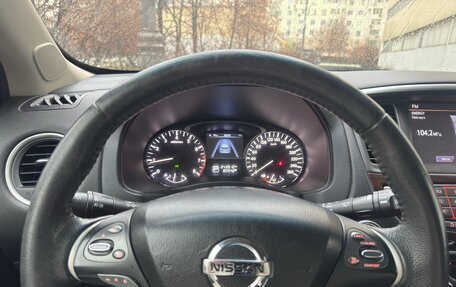 Nissan Pathfinder, 2015 год, 1 549 000 рублей, 10 фотография