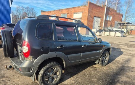 Chevrolet Niva I рестайлинг, 2009 год, 360 000 рублей, 3 фотография