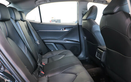 Toyota Camry, 2025 год, 4 930 000 рублей, 9 фотография