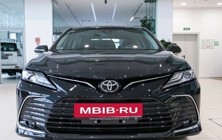 Toyota Camry, 2025 год, 4 930 000 рублей, 2 фотография