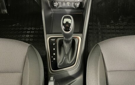 Hyundai Solaris II рестайлинг, 2018 год, 1 619 000 рублей, 12 фотография