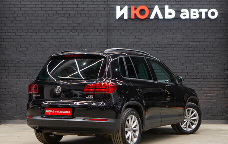Volkswagen Tiguan I, 2015 год, 1 430 000 рублей, 6 фотография