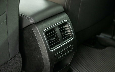 Haval F7 I, 2021 год, 1 798 000 рублей, 14 фотография