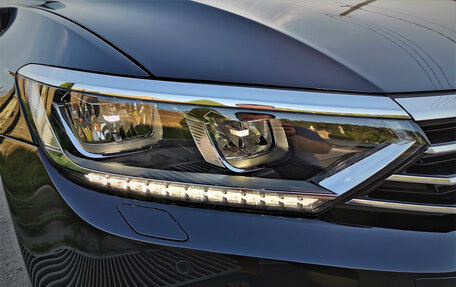 Volkswagen Passat B8 рестайлинг, 2019 год, 2 400 000 рублей, 5 фотография