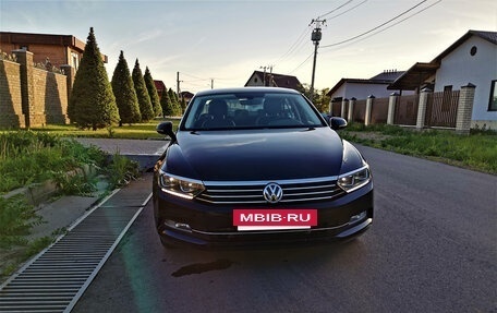 Volkswagen Passat B8 рестайлинг, 2019 год, 2 400 000 рублей, 3 фотография