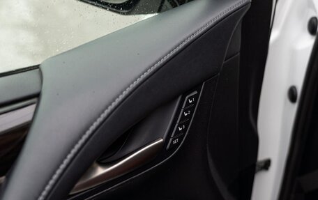 Lexus LX III, 2020 год, 11 700 000 рублей, 21 фотография