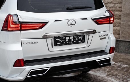 Lexus LX III, 2020 год, 11 700 000 рублей, 33 фотография
