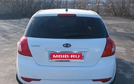 KIA cee'd I рестайлинг, 2010 год, 700 000 рублей, 6 фотография