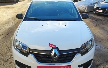 Renault Logan II, 2020 год, 600 000 рублей, 4 фотография