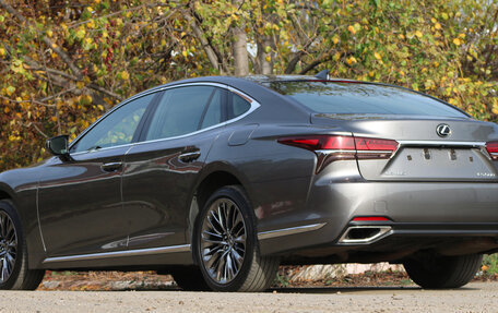 Lexus LS IV, 2018 год, 7 300 000 рублей, 5 фотография