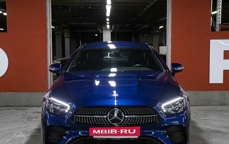 Mercedes-Benz E-Класс, 2020 год, 4 998 000 рублей, 2 фотография