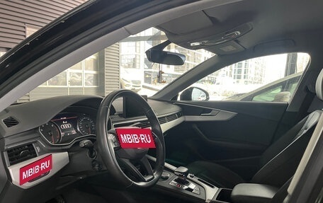 Audi A4, 2019 год, 2 550 000 рублей, 10 фотография