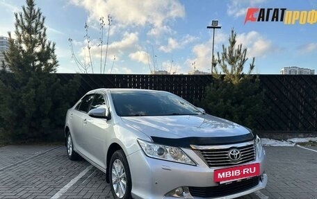 Toyota Camry, 2014 год, 1 550 000 рублей, 3 фотография