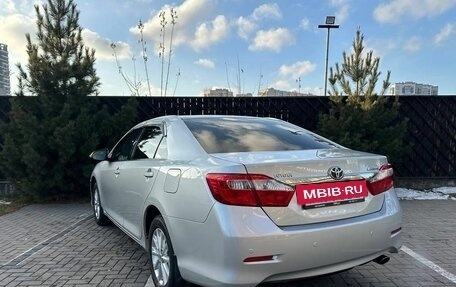 Toyota Camry, 2014 год, 1 550 000 рублей, 7 фотография