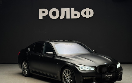 BMW 7 серия, 2018 год, 5 800 000 рублей, 1 фотография