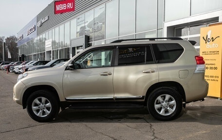 Toyota Land Cruiser Prado 150 рестайлинг 2, 2010 год, 2 625 000 рублей, 6 фотография