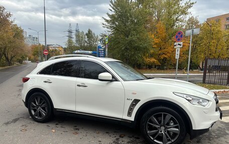Infiniti FX II, 2013 год, 2 200 000 рублей, 2 фотография