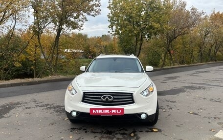 Infiniti FX II, 2013 год, 2 200 000 рублей, 4 фотография