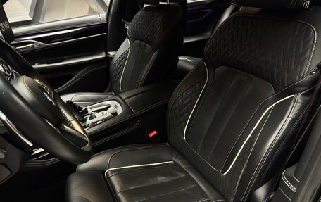 BMW 7 серия, 2018 год, 5 800 000 рублей, 11 фотография