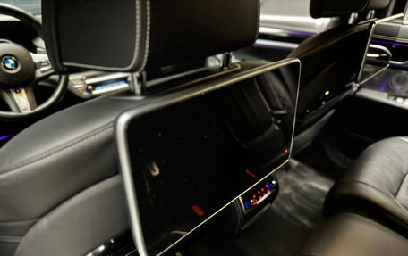 BMW 7 серия, 2018 год, 5 800 000 рублей, 25 фотография