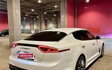 KIA Stinger I, 2019 год, 2 250 000 рублей, 2 фотография