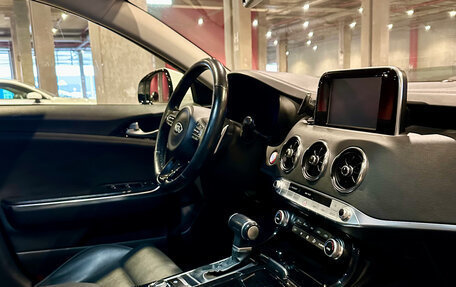 KIA Stinger I, 2019 год, 2 250 000 рублей, 10 фотография