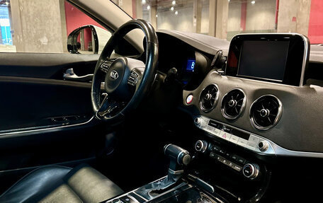 KIA Stinger I, 2019 год, 2 250 000 рублей, 16 фотография