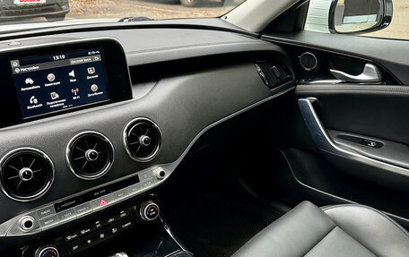 KIA Stinger I, 2019 год, 2 250 000 рублей, 23 фотография