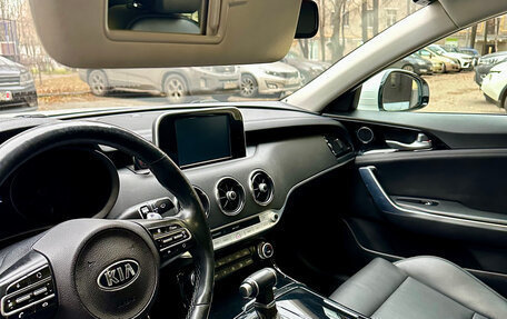 KIA Stinger I, 2019 год, 2 250 000 рублей, 28 фотография