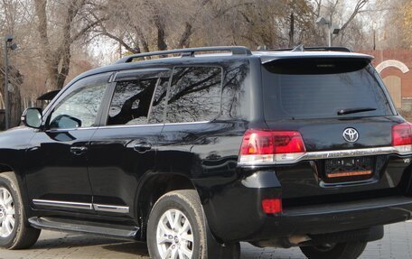 Toyota Land Cruiser 200, 2015 год, 4 950 000 рублей, 8 фотография