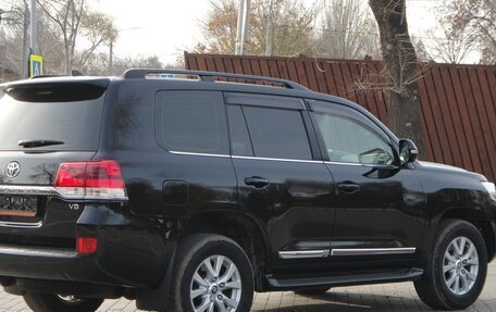 Toyota Land Cruiser 200, 2015 год, 4 950 000 рублей, 6 фотография