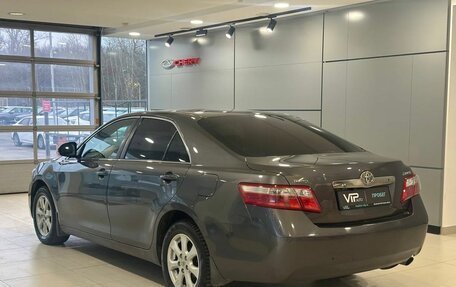 Toyota Camry, 2010 год, 845 000 рублей, 4 фотография