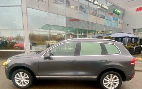 Volkswagen Touareg III, 2014 год, 2 100 000 рублей, 3 фотография