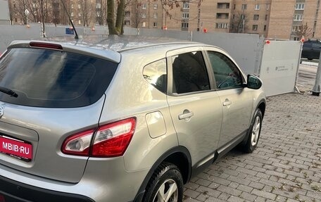 Nissan Qashqai, 2011 год, 885 000 рублей, 8 фотография