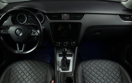 Skoda Octavia, 2016 год, 1 369 000 рублей, 8 фотография