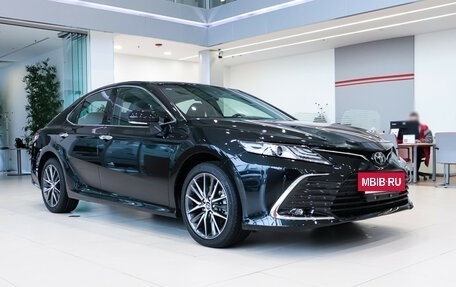 Toyota Camry, 2025 год, 4 900 000 рублей, 3 фотография