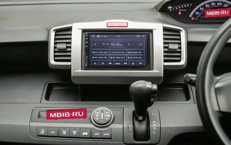 Honda Freed I, 2010 год, 895 000 рублей, 15 фотография