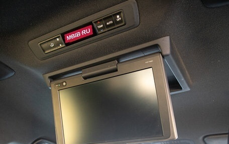 Toyota Voxy III, 2018 год, 2 248 000 рублей, 16 фотография