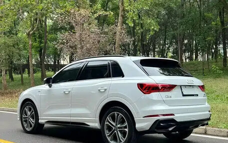 Audi Q3, 2022 год, 2 900 000 рублей, 5 фотография