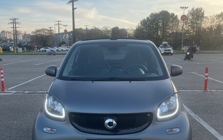 Smart Fortwo III, 2017 год, 2 100 000 рублей, 2 фотография