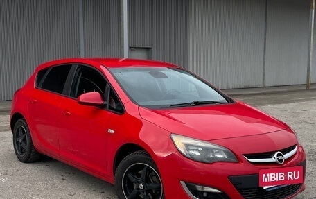 Opel Astra J, 2012 год, 629 999 рублей, 3 фотография