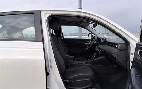 Honda Vezel, 2023 год, 1 640 000 рублей, 9 фотография