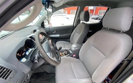 Toyota Hilux VII, 2013 год, 1 730 000 рублей, 6 фотография