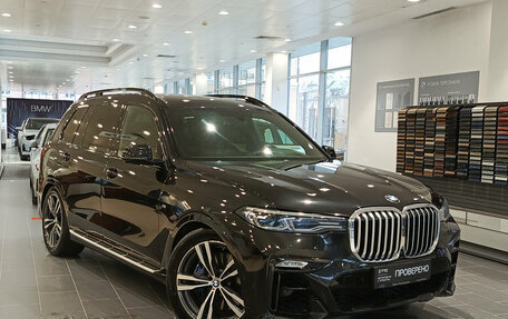 BMW X7, 2019 год, 7 800 000 рублей, 3 фотография