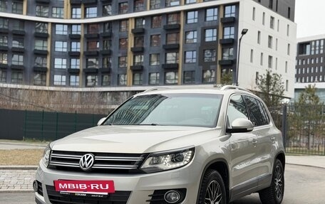 Volkswagen Tiguan I, 2012 год, 1 399 000 рублей, 2 фотография